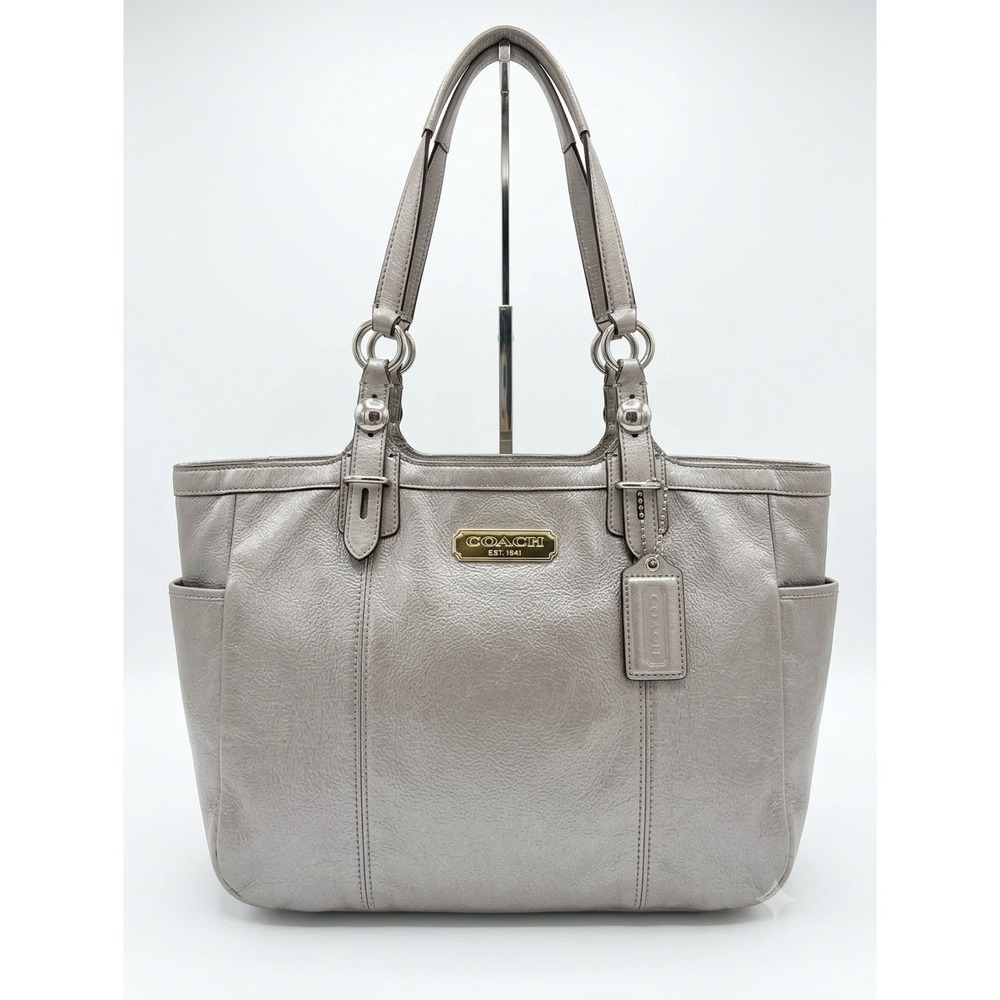 Vintage Coach Gallery Gold Metallic Leather Shoulder Bag